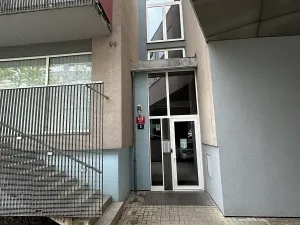 Pronájem bytu 1+kk, Praha - Letňany, Chotěšovská, 37 m2