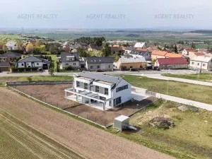 Prodej rodinného domu, Slaný, 156 m2