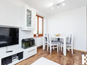Prodej bytu 3+kk, Nehvizdy, Horoušanská, 62 m2