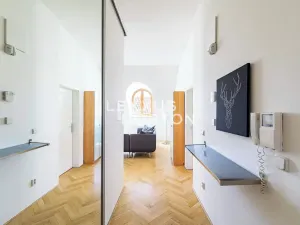 Pronájem bytu 3+kk, Praha - Malá Strana, Vlašská, 75 m2