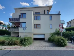 Pronájem bytu 3+kk, Praha - Štěrboholy, Laudonova, 135 m2