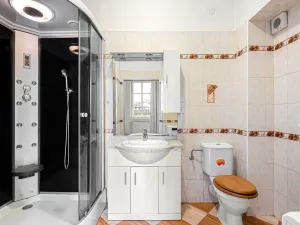 Prodej bytu 3+1, Dvůr Králové nad Labem, Heydukova, 66 m2