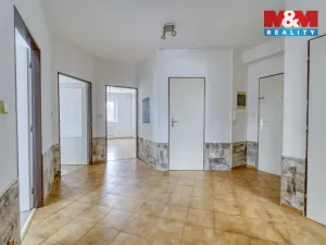 Prodej bytu 3+1, Město Touškov, Partyzánská, 81 m2