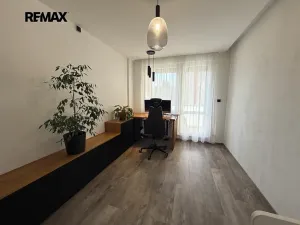 Pronájem bytu 4+1, Praha - Miškovice, Na Kačence, 81 m2