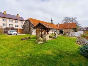 Prodej rodinného domu, Chrášťany, 560 m2