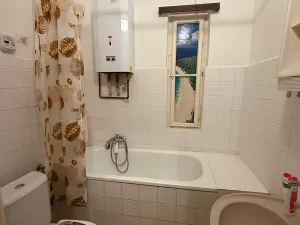 Pronájem bytu 2+kk, Praha - Karlín, Kaizlovy sady, 37 m2