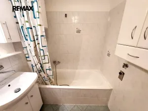 Prodej bytu 2+1, Slavkov u Brna, 58 m2