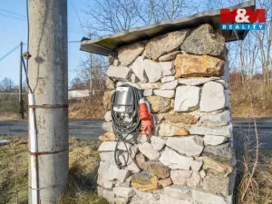 Prodej pozemku pro bydlení, Skořice, 666 m2