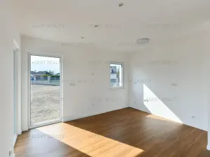 Prodej rodinného domu, Slaný, 156 m2