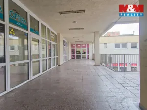 Pronájem obchodního prostoru, Orlová - Lutyně, Masarykova třída, 69 m2
