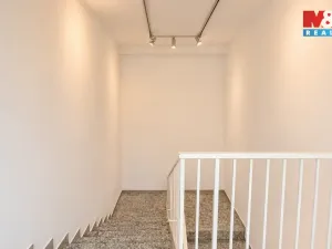 Pronájem atypického bytu, Lenešice, 171 m2