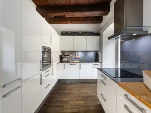 Prodej atypického bytu, Praha - Troja, Povltavská, 86 m2