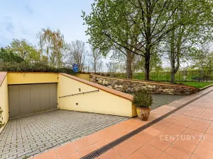 Prodej atypického bytu, Praha - Troja, Povltavská, 86 m2