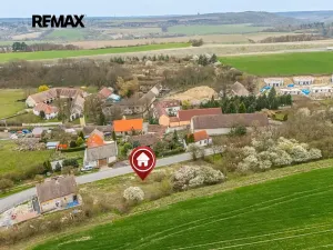 Prodej pozemku pro bydlení, Slaný, 778 m2