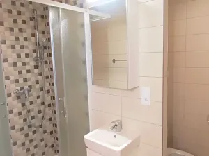 Pronájem bytu 1+kk, Hradec Králové, třída Edvarda Beneše, 30 m2