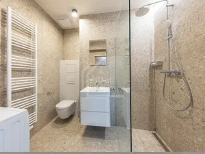 Pronájem bytu 2+kk, Praha - Nusle, Svatoslavova, 38 m2