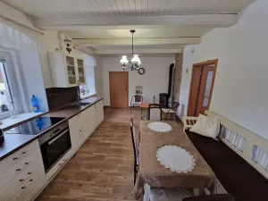 Prodej rodinného domu, Luby, 320 m2