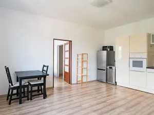 Pronájem bytu 2+kk, Praha - Veleslavín, Evropská, 46 m2