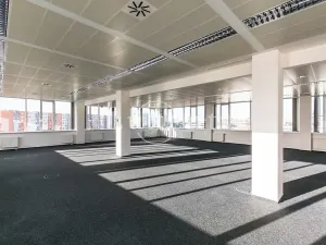 Pronájem kanceláře, Praha - Jinonice, Pekařská, 393 m2