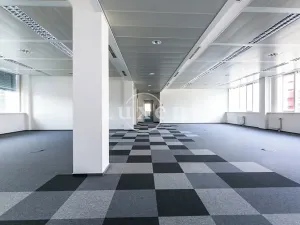 Pronájem kanceláře, Praha - Jinonice, Pekařská, 393 m2