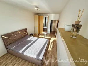 Prodej bytu 2+kk, Praha - Čakovice, Marty Krásové, 60 m2