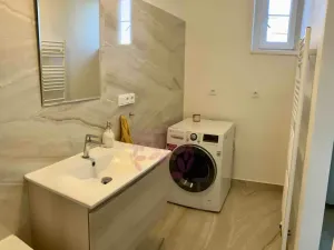 Pronájem bytu 2+kk, Praha - Strašnice, Pitkovická, 50 m2