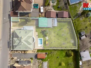 Prodej rodinného domu, Dobrovice, Komenského, 431 m2