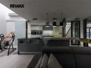 Prodej vily, Příbor, Masarykova, 860 m2