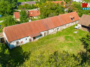 Prodej zemědělské usedlosti, Dříteň - Libív, 125 m2