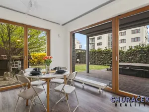 Prodej bytu 3+kk, Praha - Hrdlořezy, V třešňovce, 287 m2