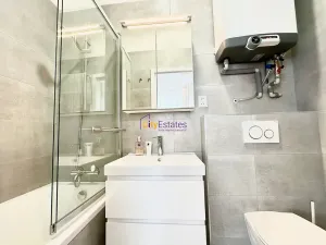 Pronájem bytu 1+kk, Praha - Žižkov, Chlumova, 32 m2