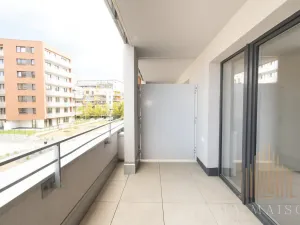 Pronájem bytu 1+kk, Praha - Vysočany, Poděbradská, 34 m2