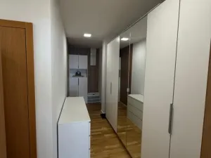 Pronájem bytu 3+kk, Praha - Břevnov, Ve Střešovičkách, 69 m2