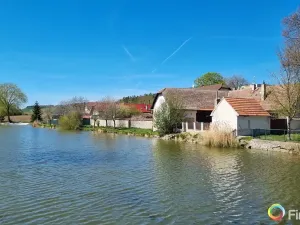 Prodej bytu 2+1, Tmaň, 42 m2