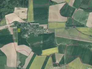 Prodej pole, Lužany, 4089 m2