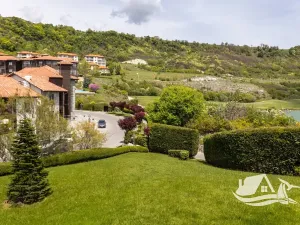 Prodej bytu 2+kk, Kavarna, Bulharsko, 97 m2