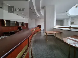 Pronájem kanceláře, Plzeň, 1000 m2