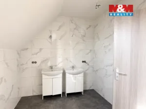 Prodej rodinného domu, Brodce, Hluboká, 150 m2