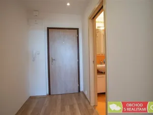 Pronájem bytu 2+kk, Praha, Božetická, 41 m2