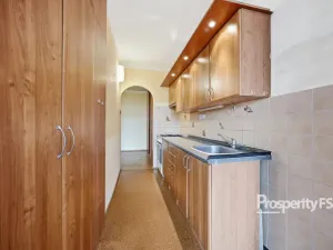 Prodej bytu 3+1, Praha - Bohnice, Toruňská, 81 m2