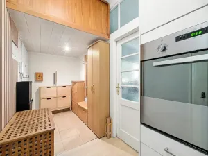 Prodej bytu 3+1, Praha - Holešovice, Letohradská, 77 m2