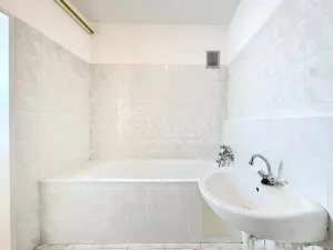 Prodej bytu 3+1, Horoměřice, J. K. Tyla, 95 m2