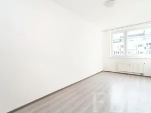 Pronájem bytu 2+kk, Praha - Vysočany, Pod Harfou, 48 m2
