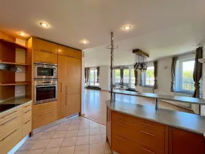 Prodej bytu 6+kk a větší, Praha, Lékařská, 167 m2