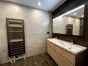 Prodej bytu 6+kk a větší, Praha, Lékařská, 167 m2