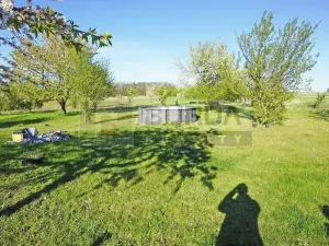 Prodej zahrady, Mělník, 9817 m2