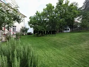 Pronájem kanceláře, Praha - Střešovice, Slunná, 270 m2