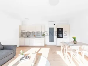 Pronájem bytu 3+kk, Brno, Spolková, 77 m2