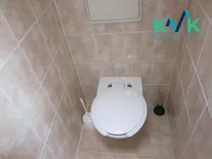 Pronájem bytu 3+1, Karlovy Vary, Jáchymovská, 90 m2