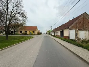 Prodej pozemku pro bydlení, Moutnice, 715 m2